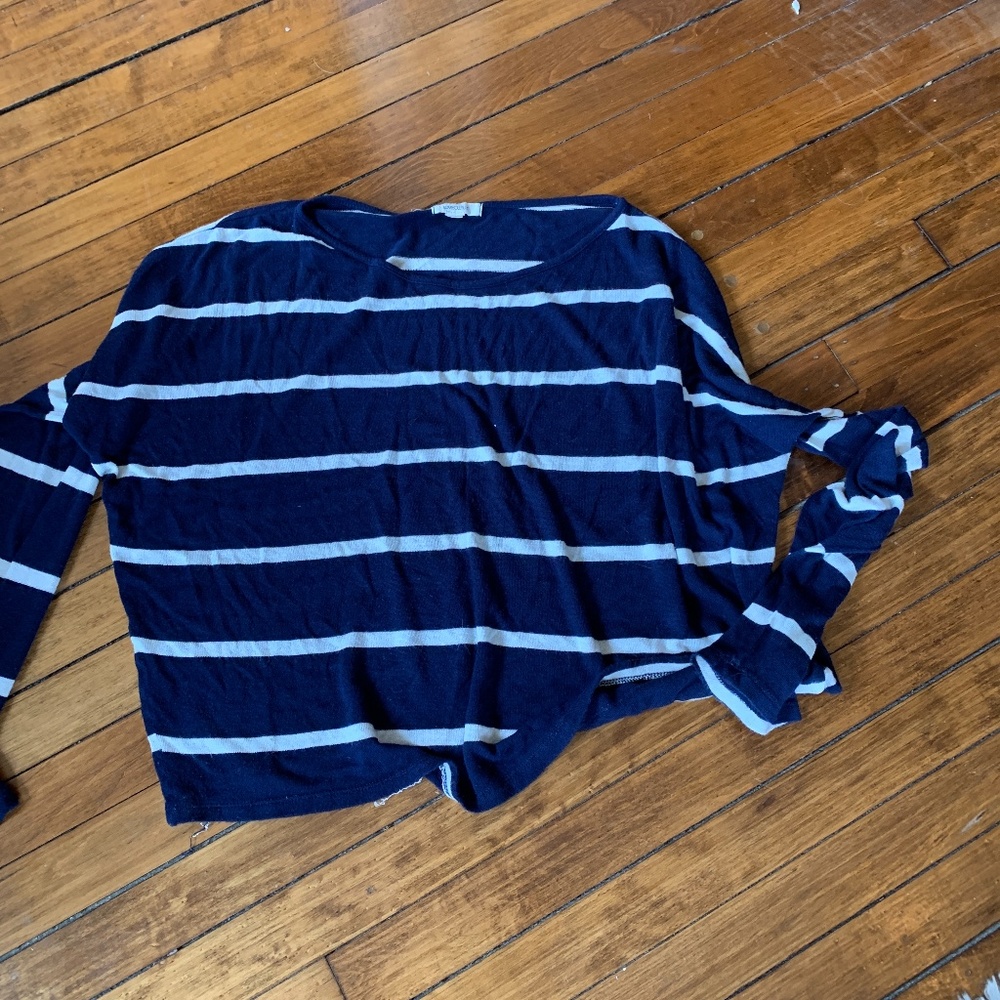 Love culture nautical‎ pullover. Worn about 4x